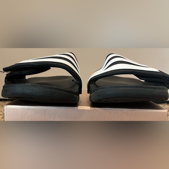 Adidas Adjustable Strap Slides - Picture 3 of 8
